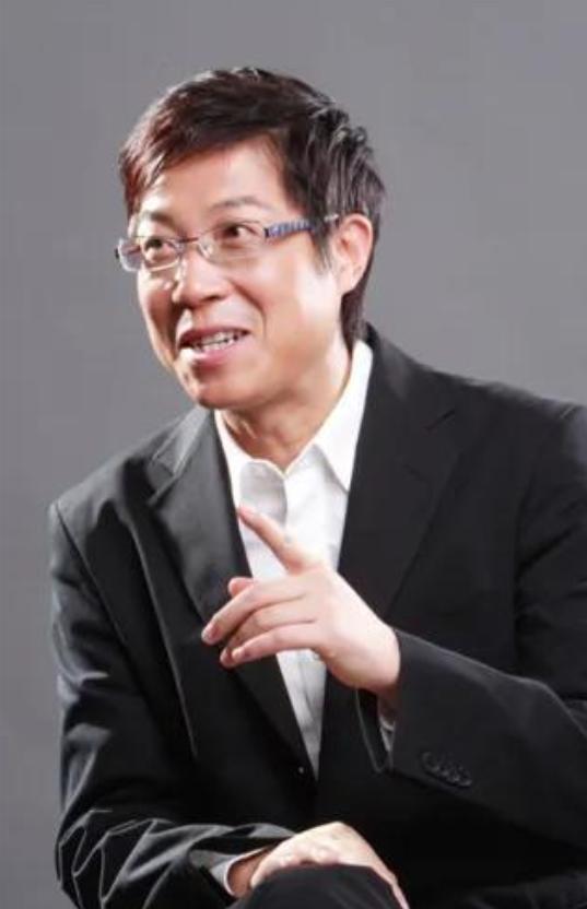 他是主持《乡村发现》的兵哥，如今的李老师，李兵现在还好吗？