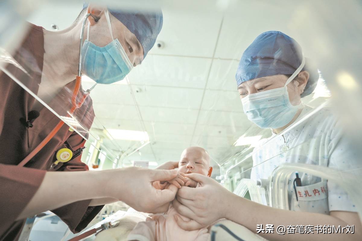 告别了“梓涵”时代，新一批“奇葩”名字来了!老师表示我想静静