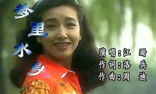 看烦了满屏的“纸片人”“排骨胸”，这几位有肉感的女星才是真美