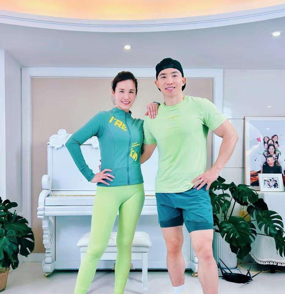 疫情下的明星有多惨,疫情下的明星百态