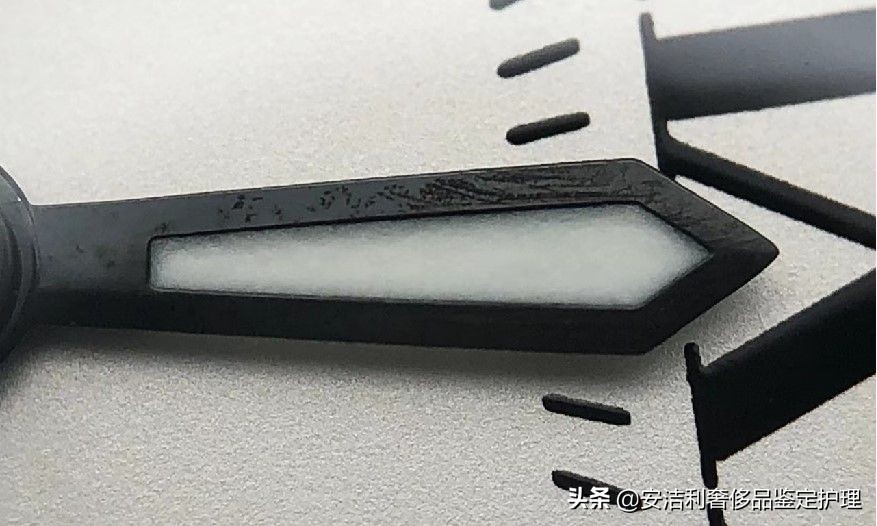 小安奢侈品鉴定教学,怎么鉴别卡地亚山度士