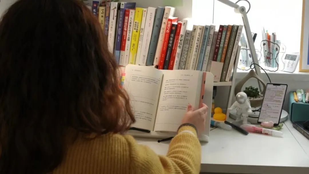 没有任何技能的人做什么副业好,没有技能怎么做副业赚钱