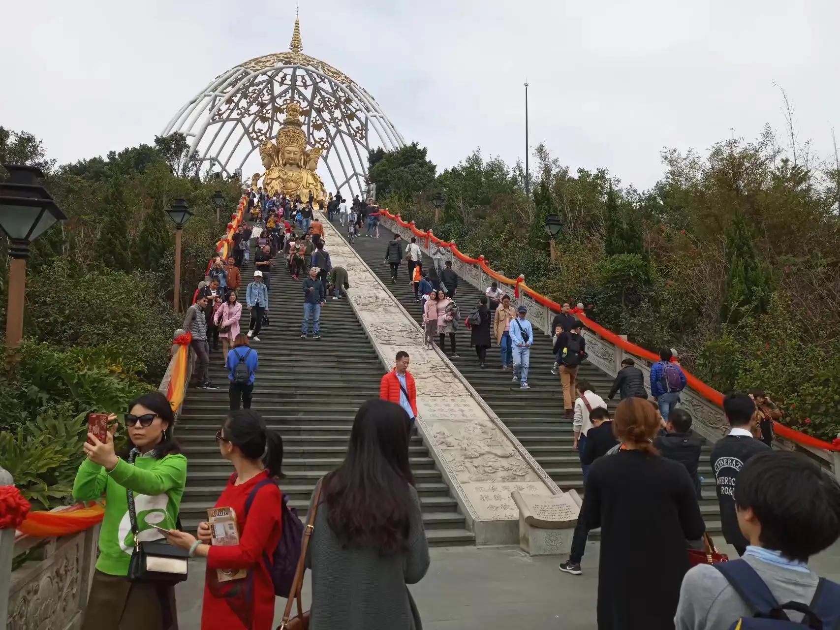 深圳东部华侨城天禅视频,深圳东部华侨城山顶寺庙