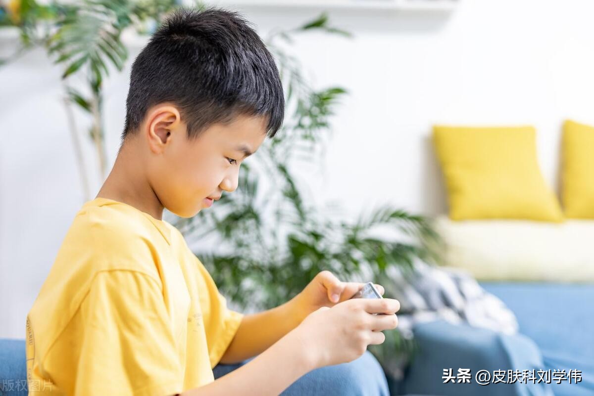 孩子玩手机游戏不离手怎么办,孩子手机游戏不离手