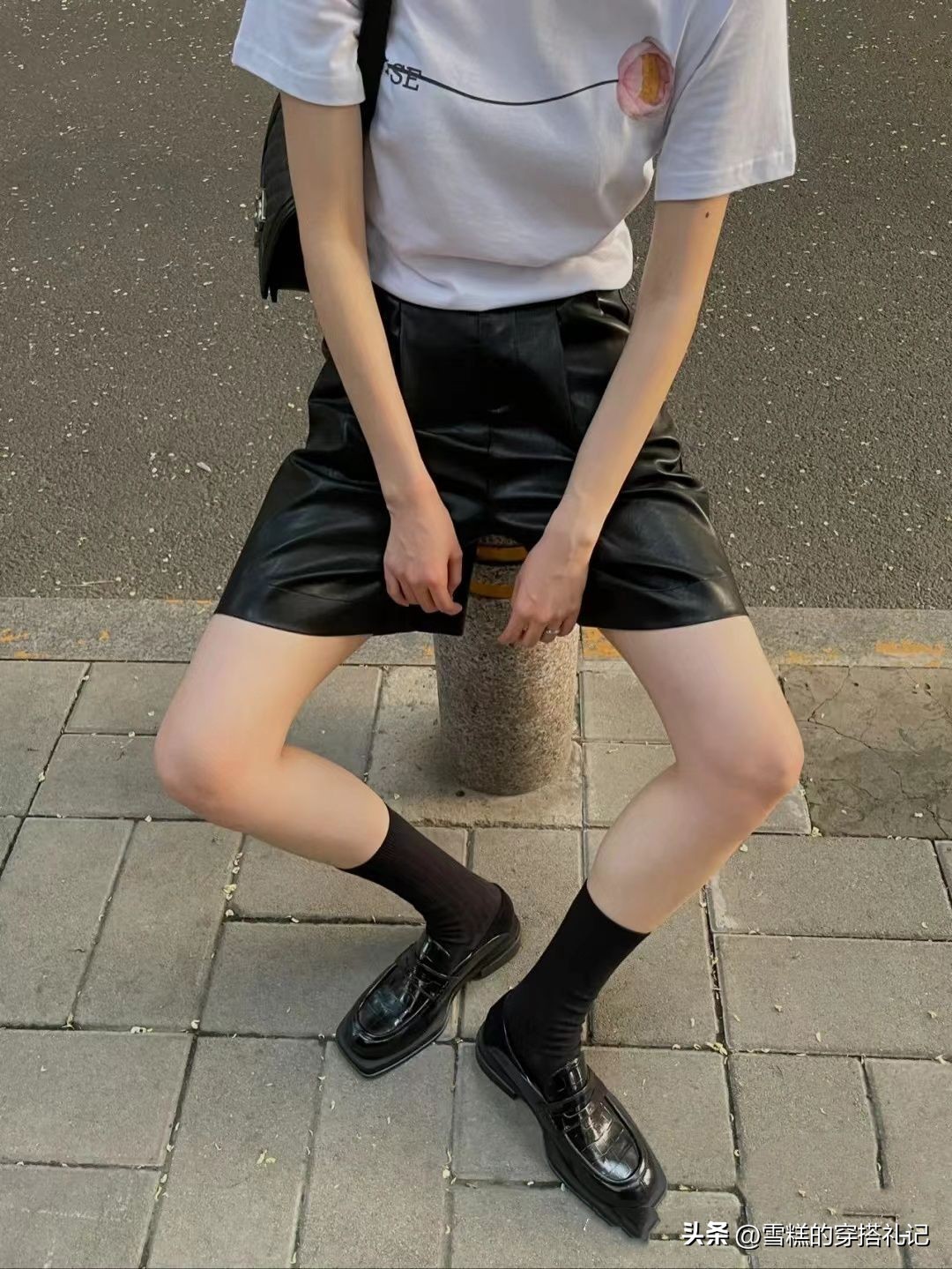 乐福鞋2023最新款亮皮靴子,冬季不想穿靴子乐福鞋百搭