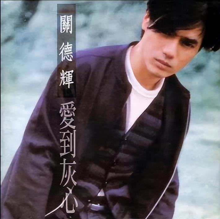 明明是双胞胎却被区别对待,明明是双胞胎却被区别对待的电影