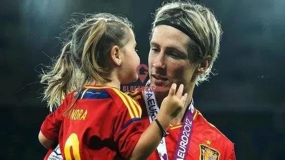 托雷斯马竞9号,托雷斯最年轻的队长