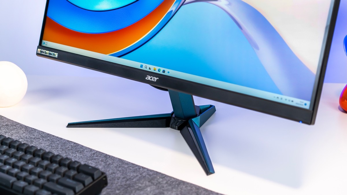 2k240hz玩吃鸡有多爽,2k240hz跑不满