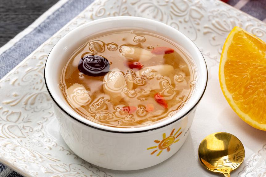 银耳汤怎么煮容易出胶,如何煮银耳汤能快速出胶