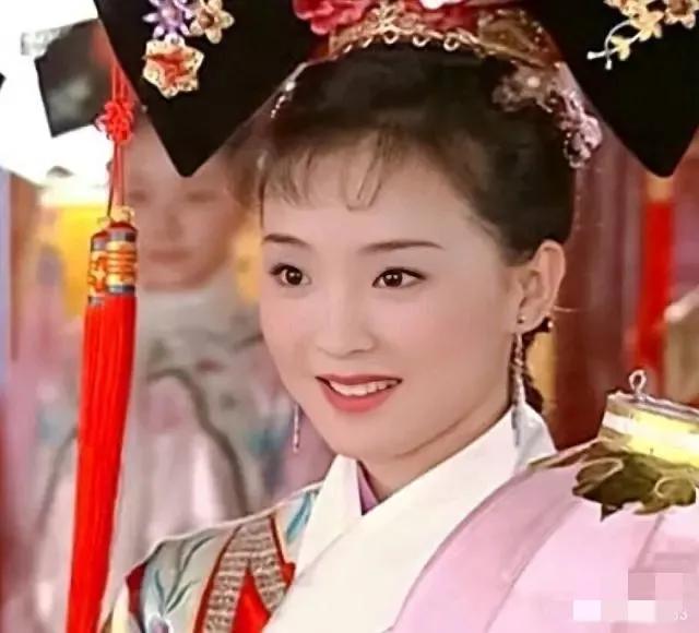 刘亦菲宋轶蓝色礼服,刘亦菲和宋轶谁更美