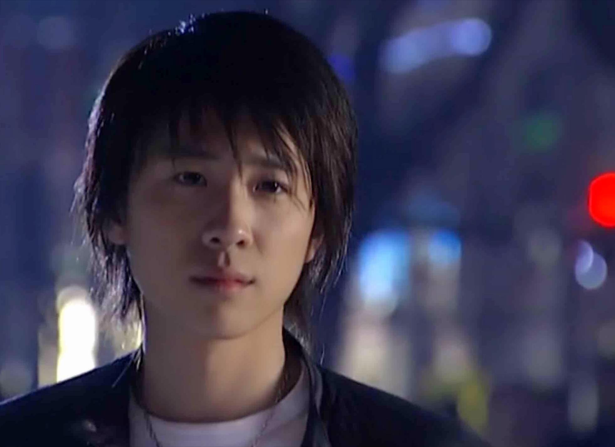 从查无此人到一鸣惊人,从大红大紫到无人提及的男明星