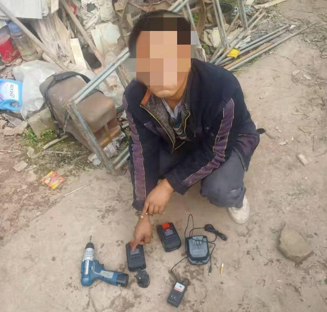 最奇葩的新闻看完不笑,奇葩新闻真实事件搞笑震惊