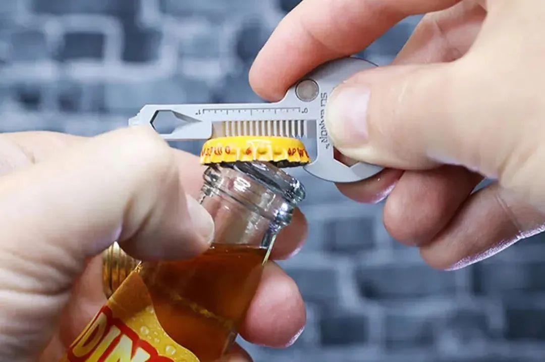 飞天茅台开瓶器,原创设计啤酒开瓶器