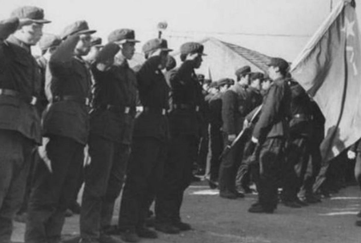 1985年大裁军,铁道兵领导不服,*小平邓**回应:头头不通,调头头