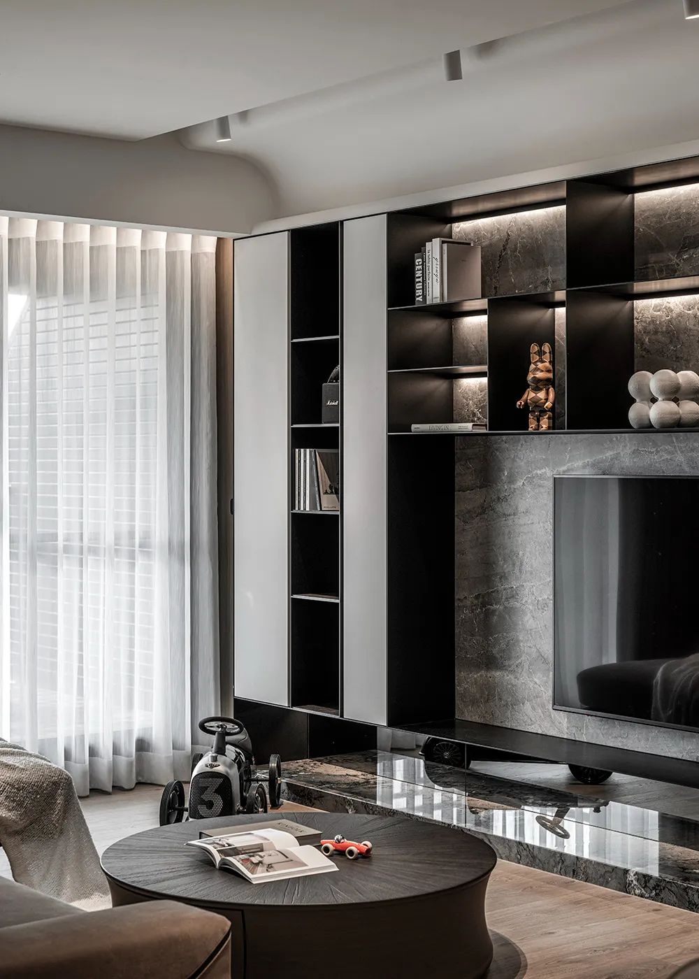 发现一对60后夫妻的家，装修那叫一个高级，比样板间还要漂亮