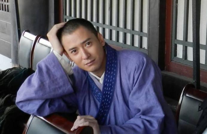 口碑炸裂票房扑街闪电侠终成惨案,横店一哥韩栋近况