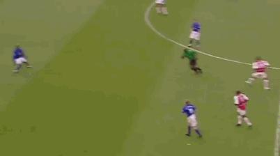 阿圭罗英超退役,阿圭罗退役德布劳内