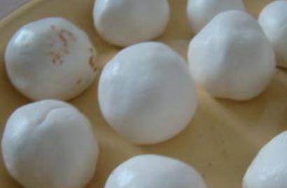 红豆沙汤圆简单做法,怎样制作红豆沙汤圆