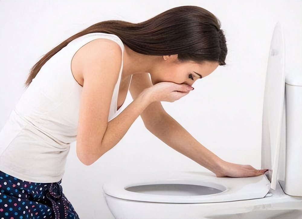 怀孕的第一个月有哪些现象,怀孕的第1天会有什么感觉