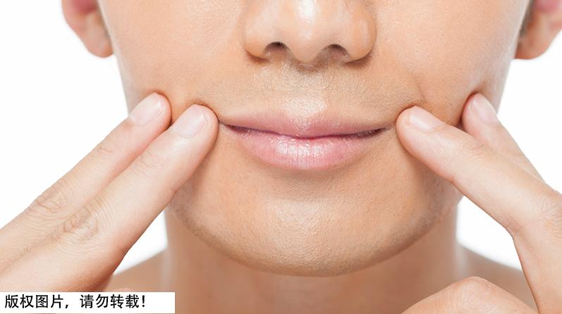 如何判断烂嘴角是啥原因造成的,烂嘴角是什么原因引起的