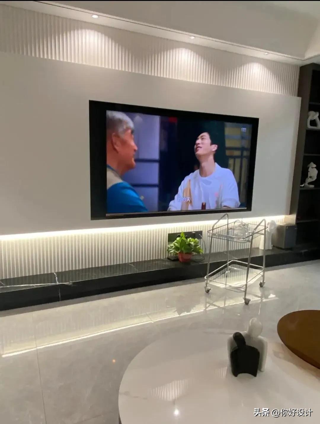 三十款电视背景墙设计,三十平大客厅电视背景墙