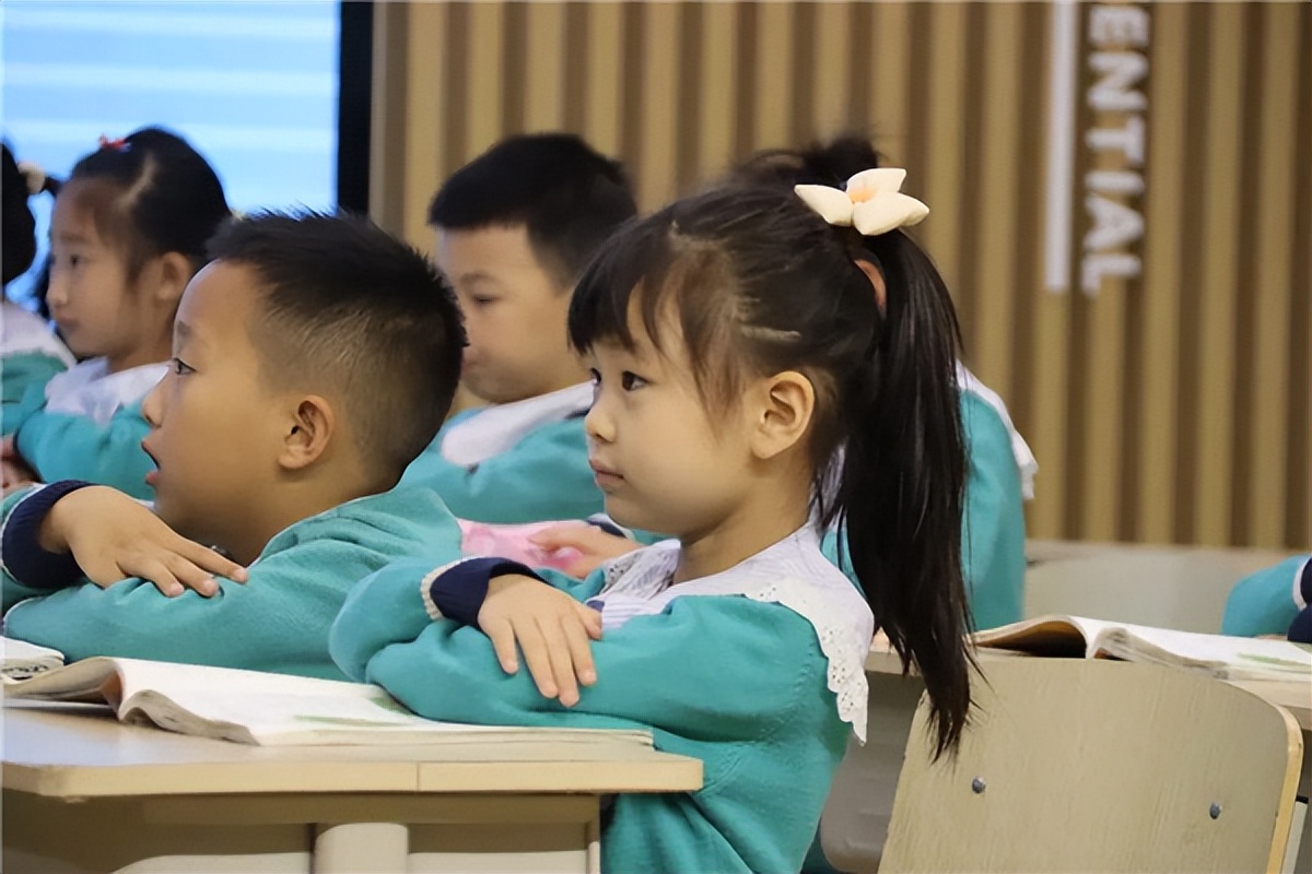 秉持“学·无涯”理念，天府八小迎来第二届“无涯课堂”教学节