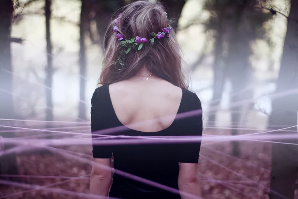 我的伴侣居然付费观看其他女孩的私密照