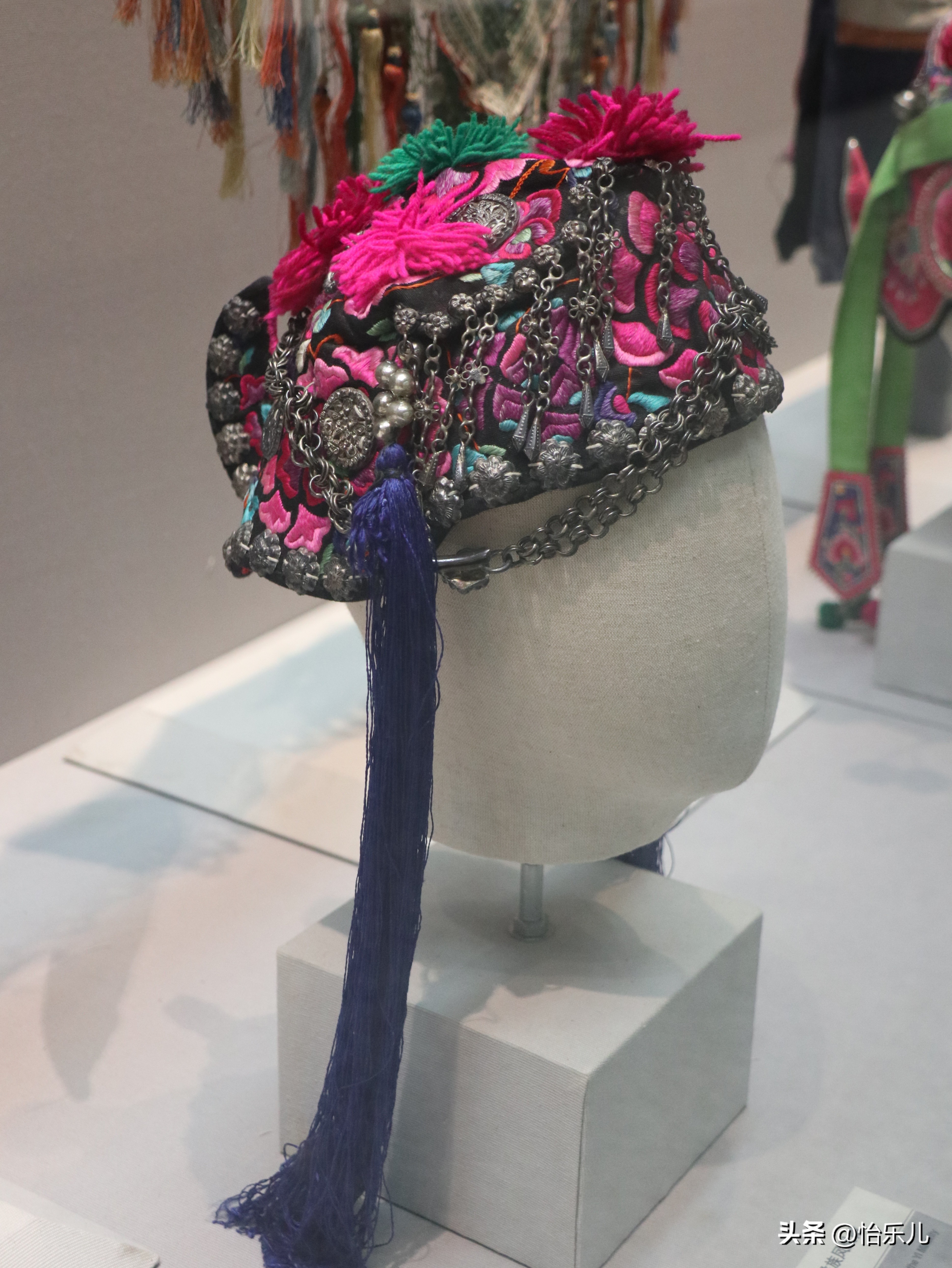 云南最著名的银饰,云南银饰元素