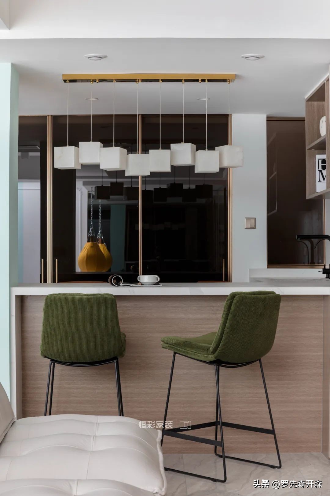 太好住了！汗蒸房、拳击馆统统搬回家，262㎡排屋法式轻奢混搭