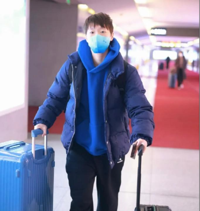 王曼昱穿搭私服,王曼昱帅气穿搭