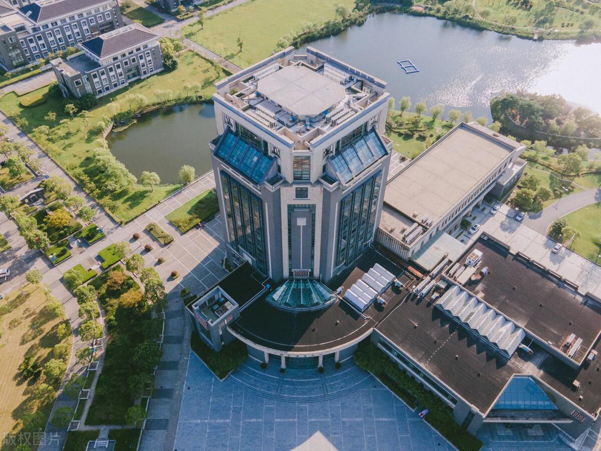 上海水产大学是上海海洋大学吗,上海海洋大学就是以前水产学校吗