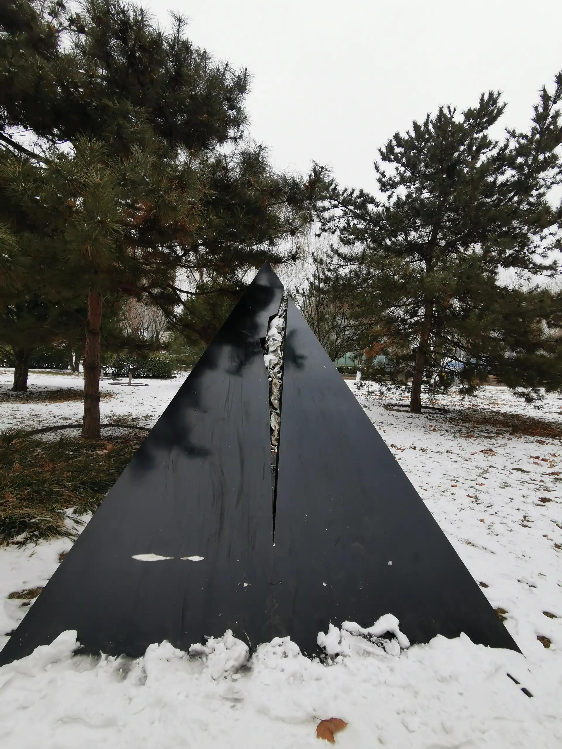 去北京雕塑公园坐几路车,北京石景山区雕塑公园相亲角