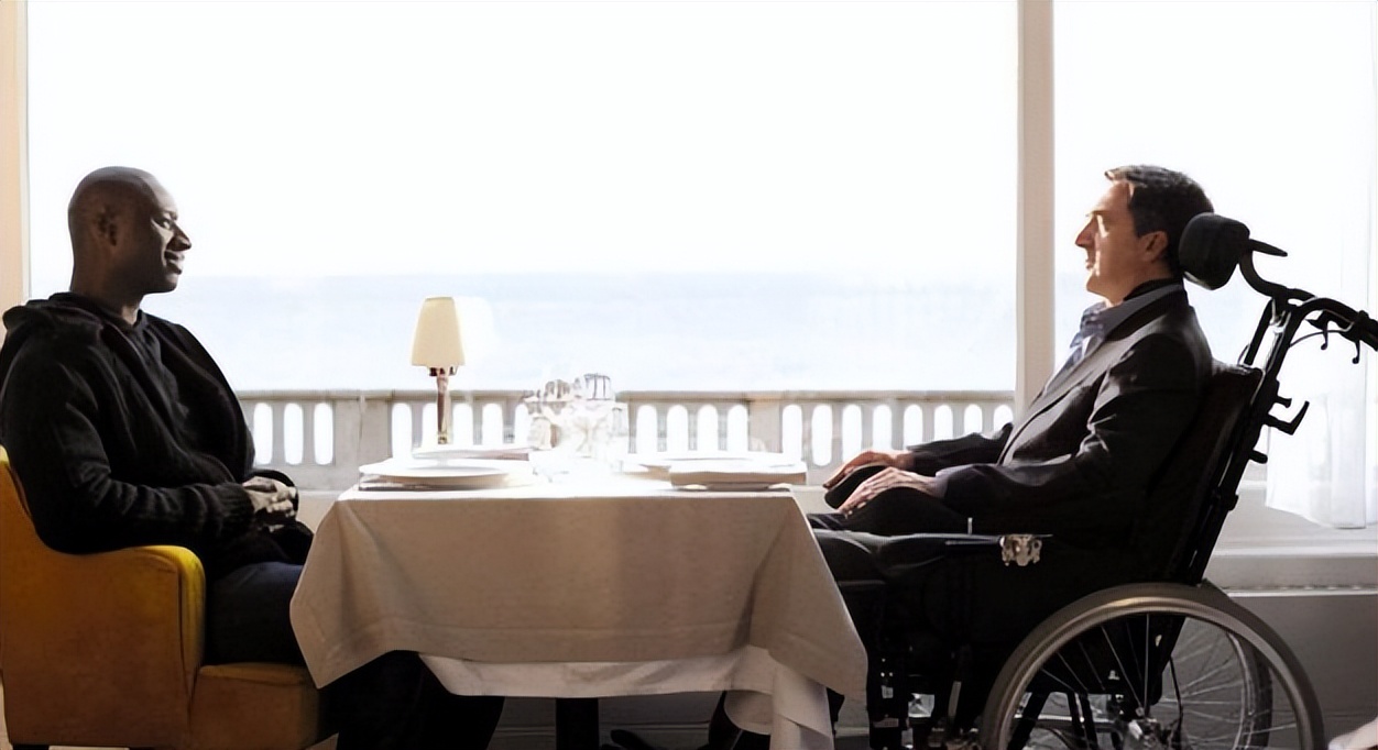 现实主义电影影像风格分析,用镜头语言分析电影触不可及