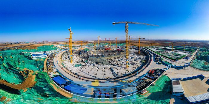 济南黄河体育中心最大足球场,济南黄河体育中心足球场内部视频