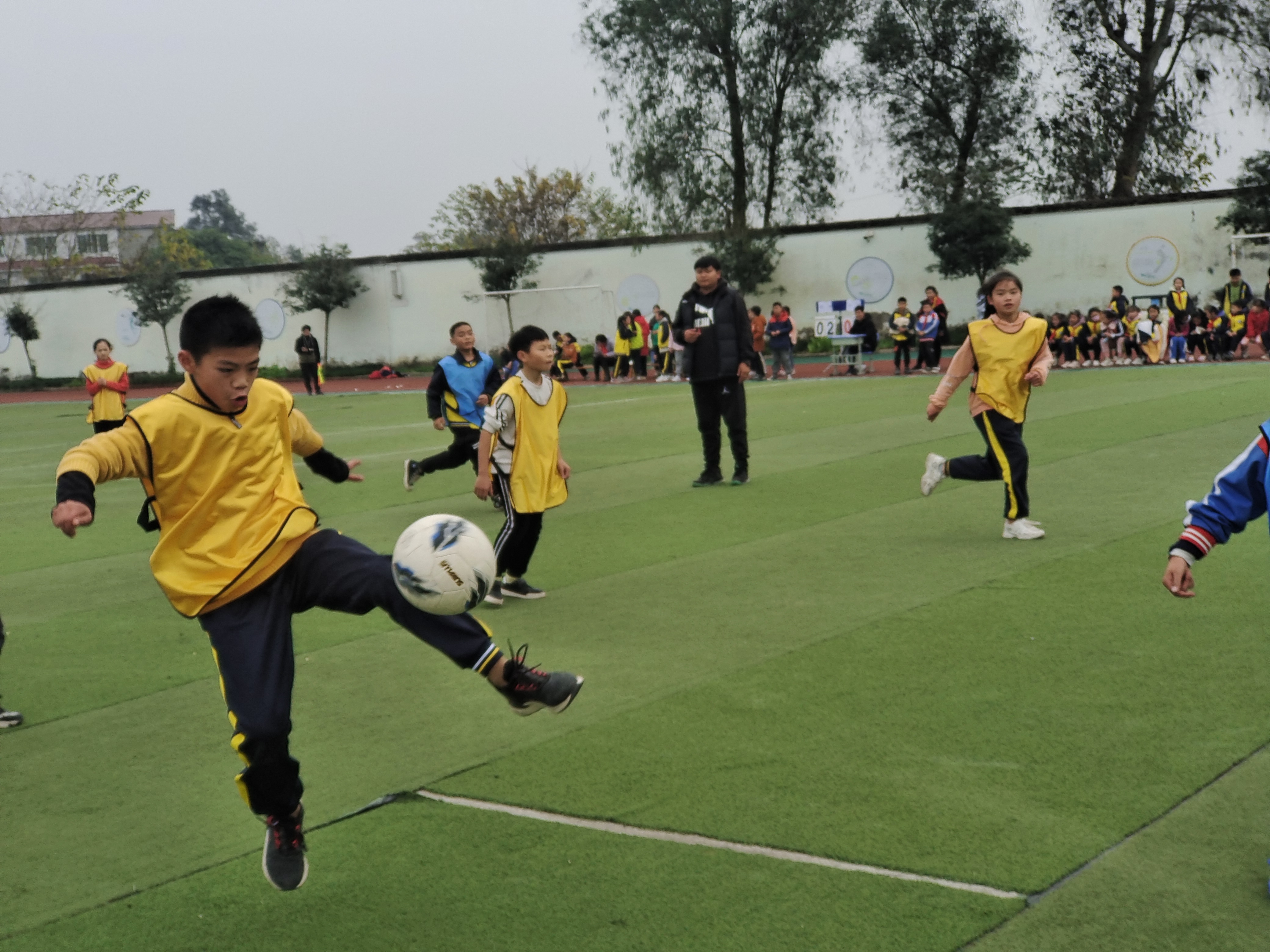 简阳江源学校足球比赛,简阳市2019校园足球比赛