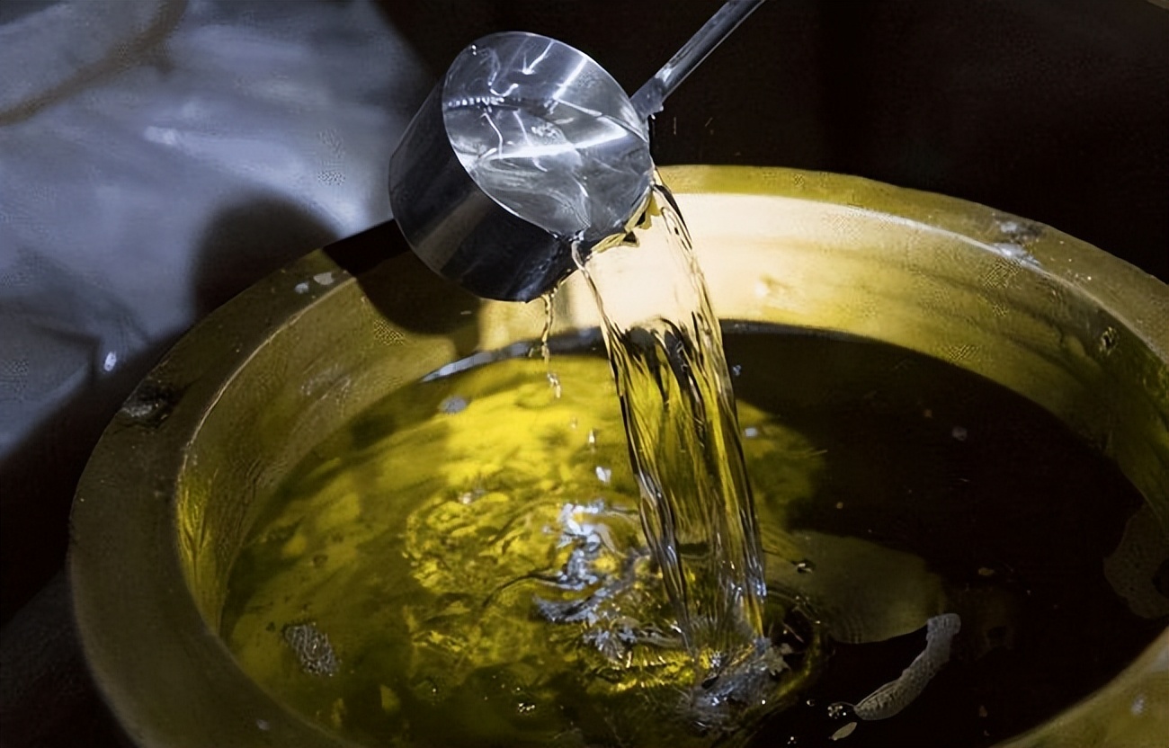 广东白酒内卷“太严重”，玉冰烧都难逃一劫？酒友：怪不得不出名