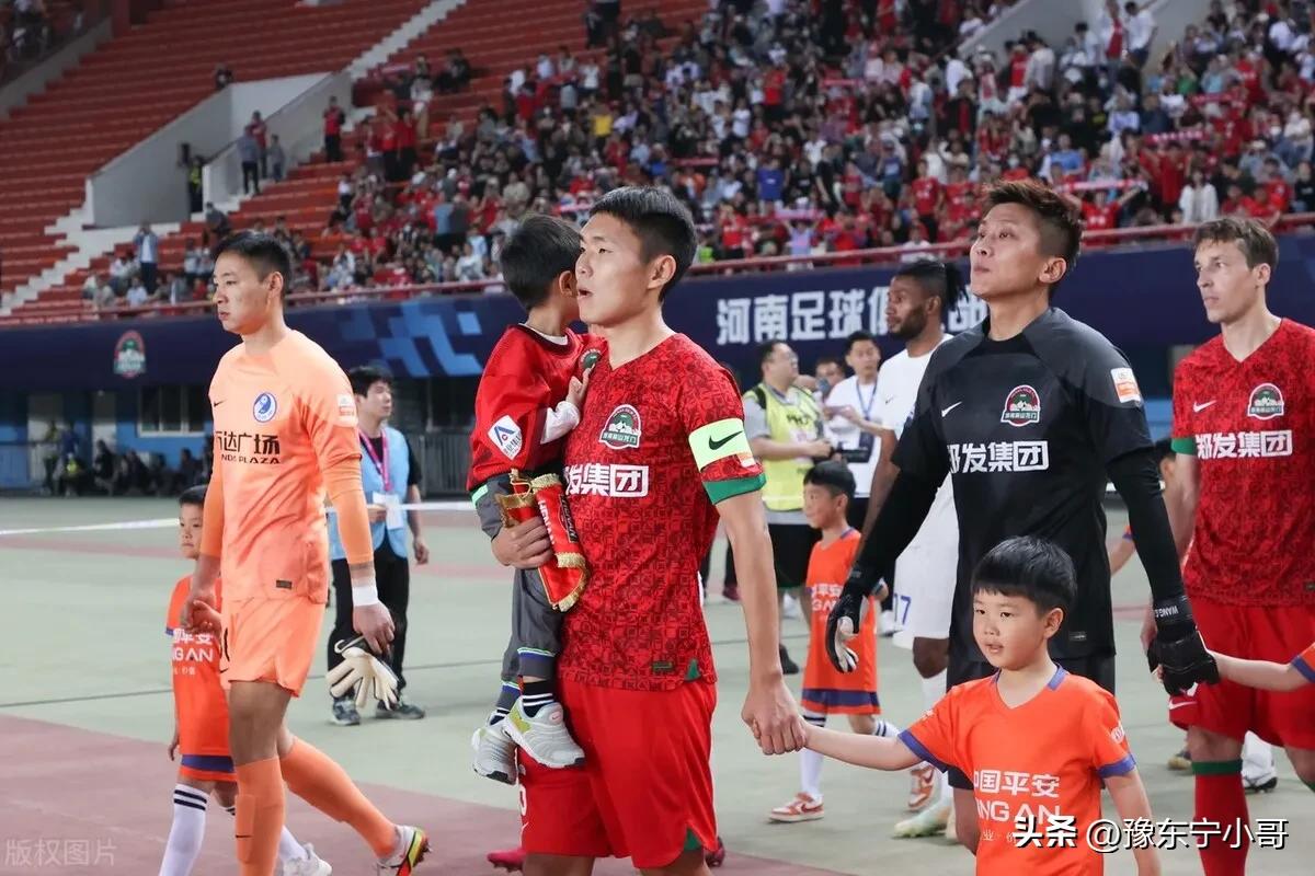 队有五老，犹如五宝，盘点中原铁军资质最老的球员，卡兰加在列