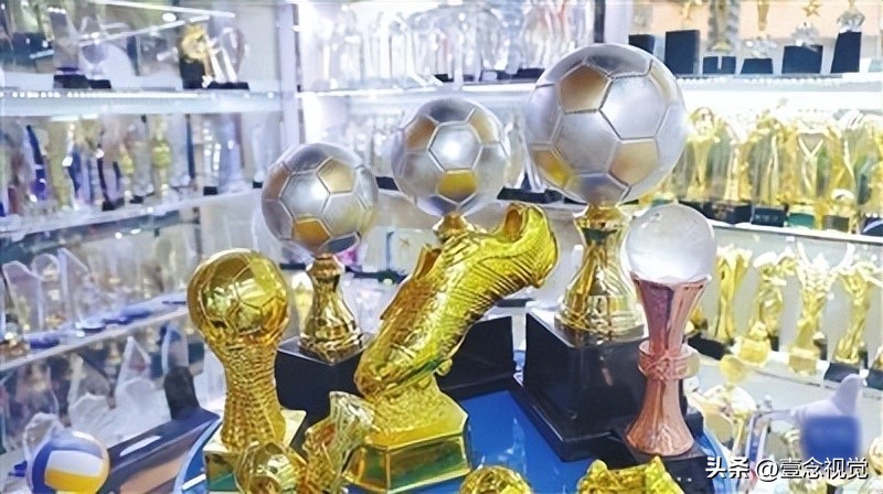 世界杯文案搞笑段子,关于世界杯的幽默段子文案