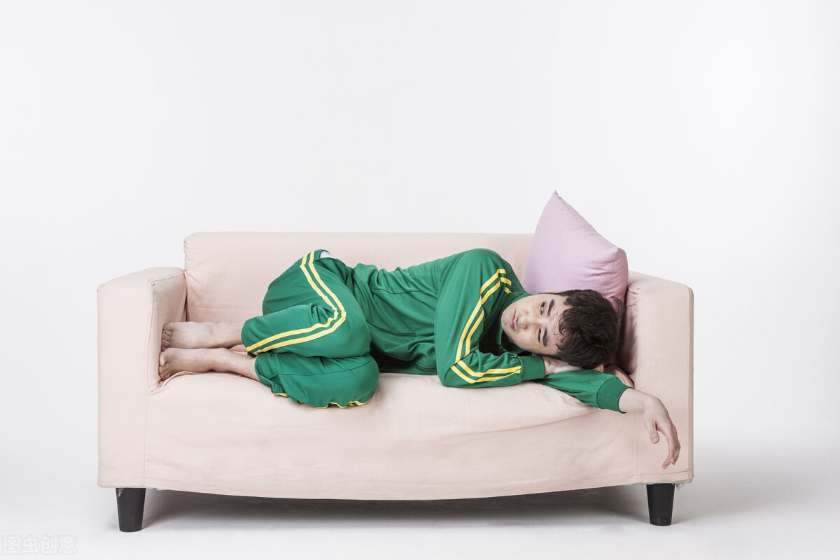 五岁儿子要买玩具不给他买就哭,5岁男孩买玩具