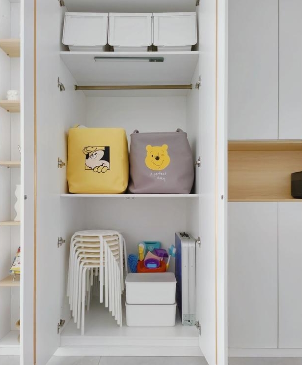 辽宁女主因太会收纳而走红，坚持全屋打满柜子，家里布置得超整洁