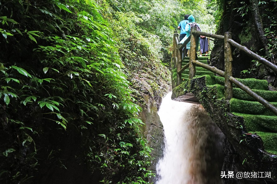 神龙峡漂流风景图片,神龙峡瀑布漂流全程