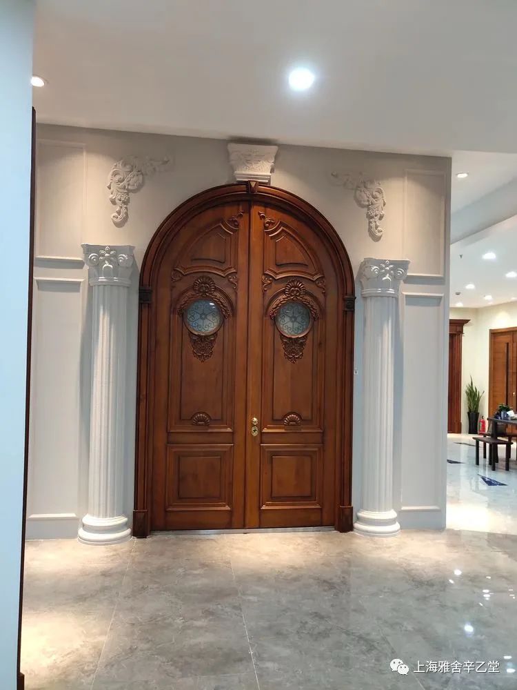 口碑最好的三款纯实木门,性价比高的实木门推荐