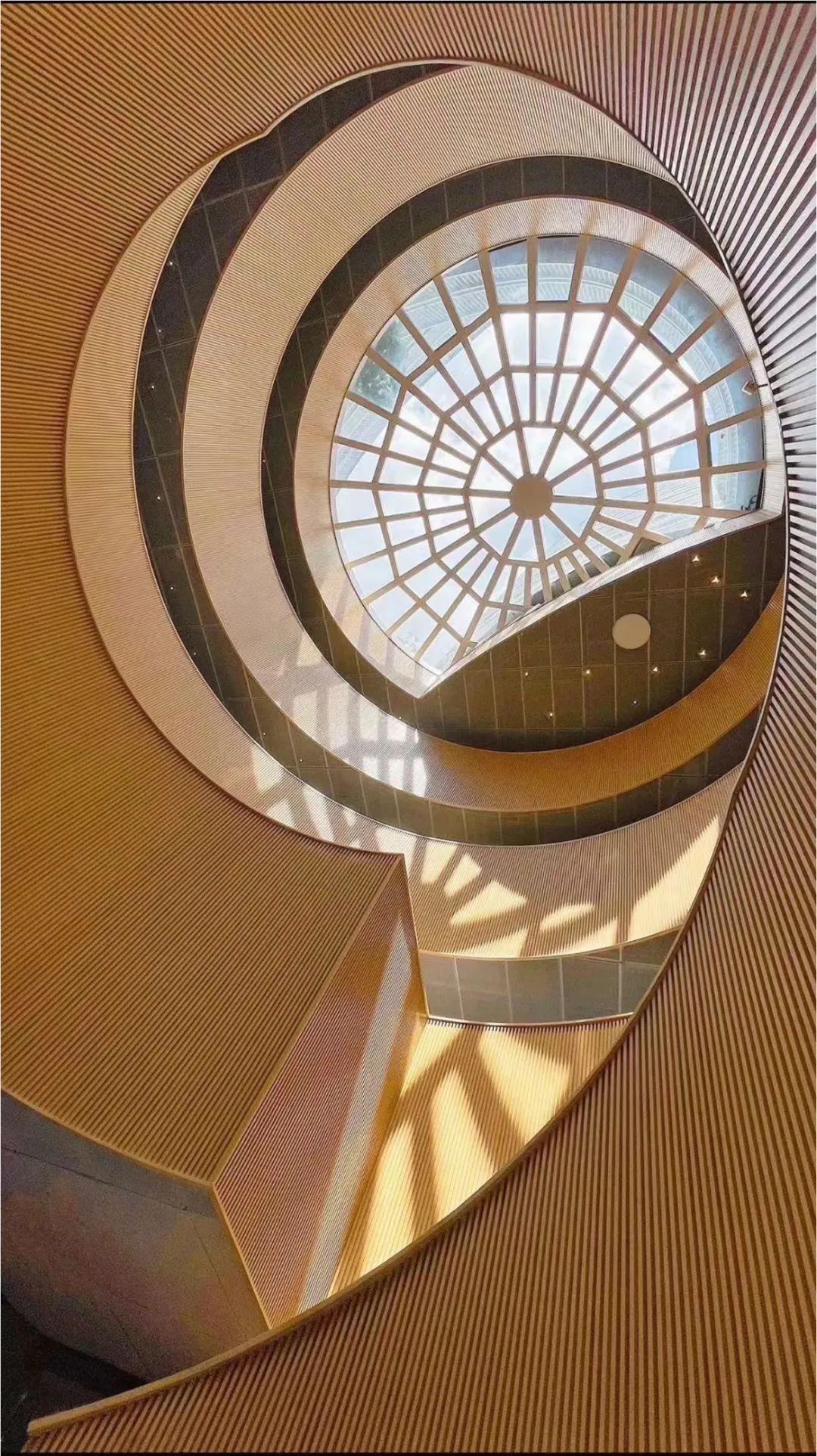 花园式医院设计效果图,医院空间设计简洁温馨