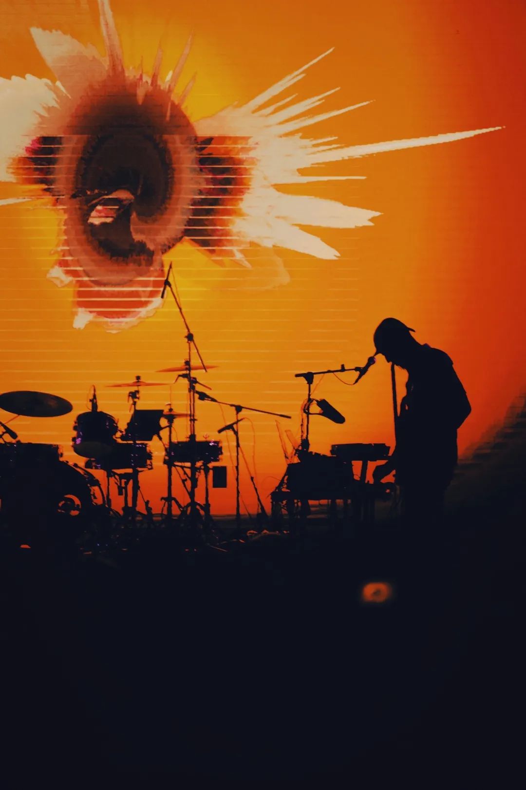 小布摄影团丨魔都夜生活的N种打开方式，快收藏起来→