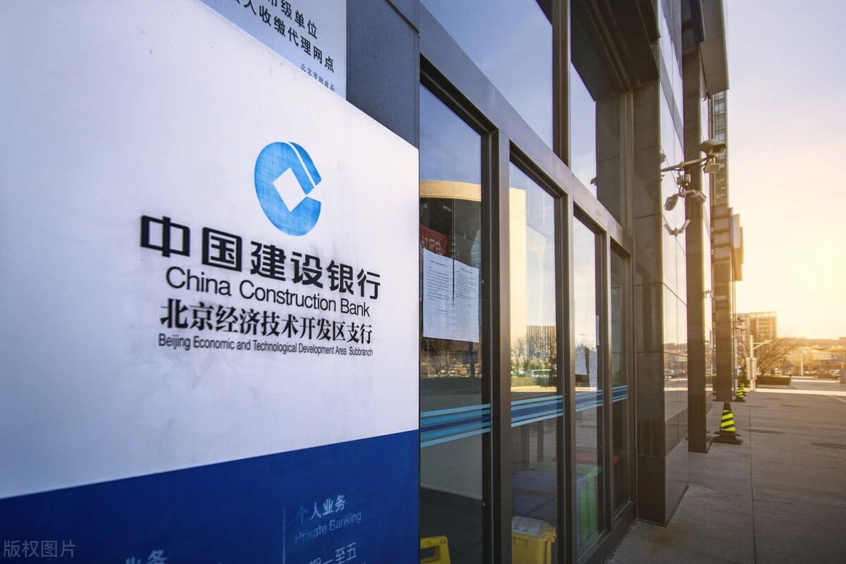 有10万存余额宝好还是定期好,10万存余额宝一年定期利息多少