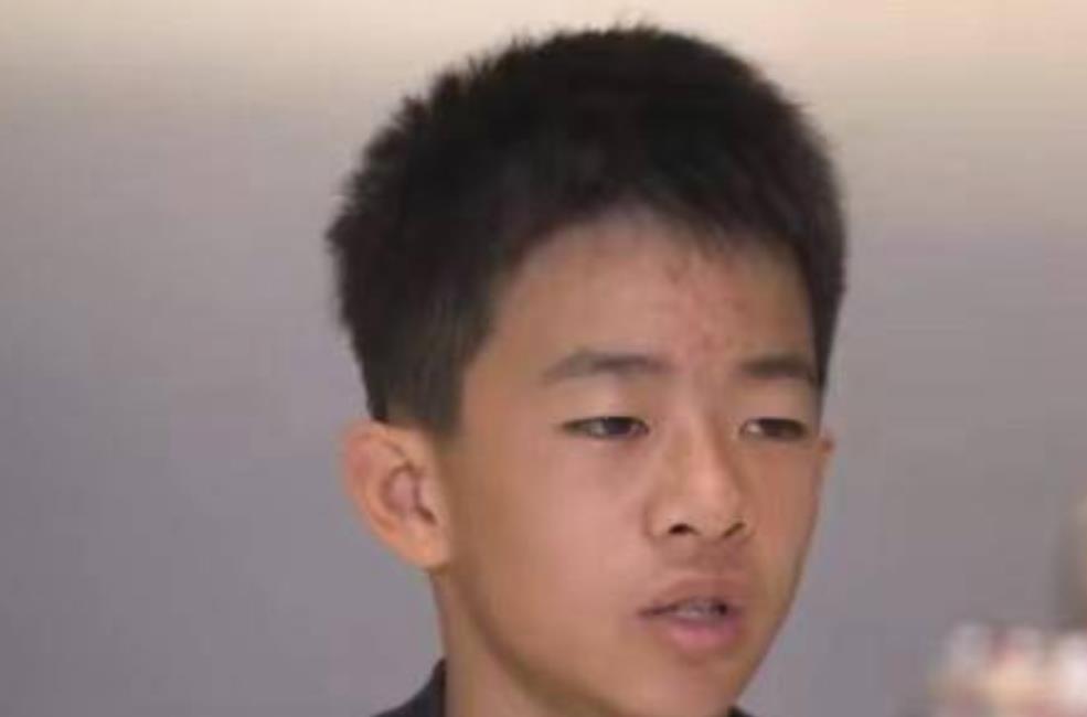 中国18岁小将留洋西班牙,17岁小将留洋西班牙后回国