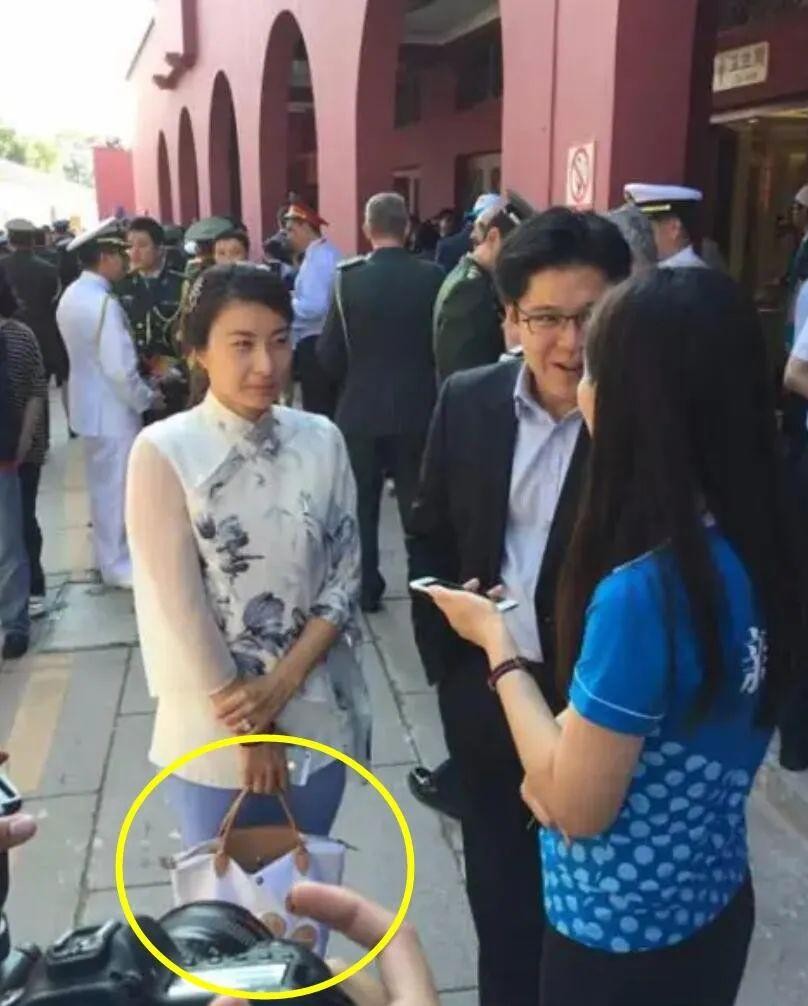 霍启刚郭晶晶在香港的地位,霍启刚郭晶晶香港媒体评价