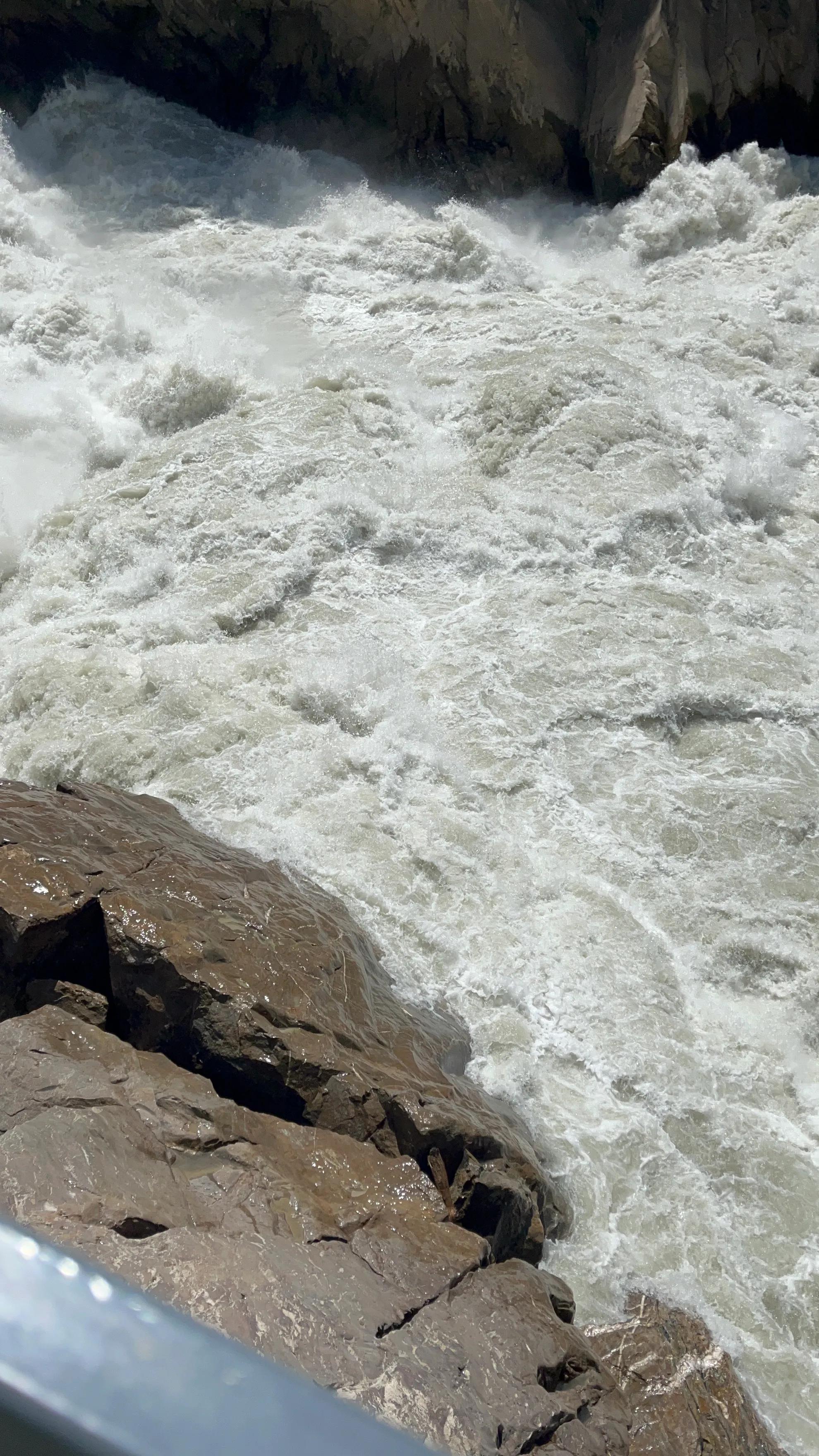 四川云南自助游攻略,云南自由行旅游攻略