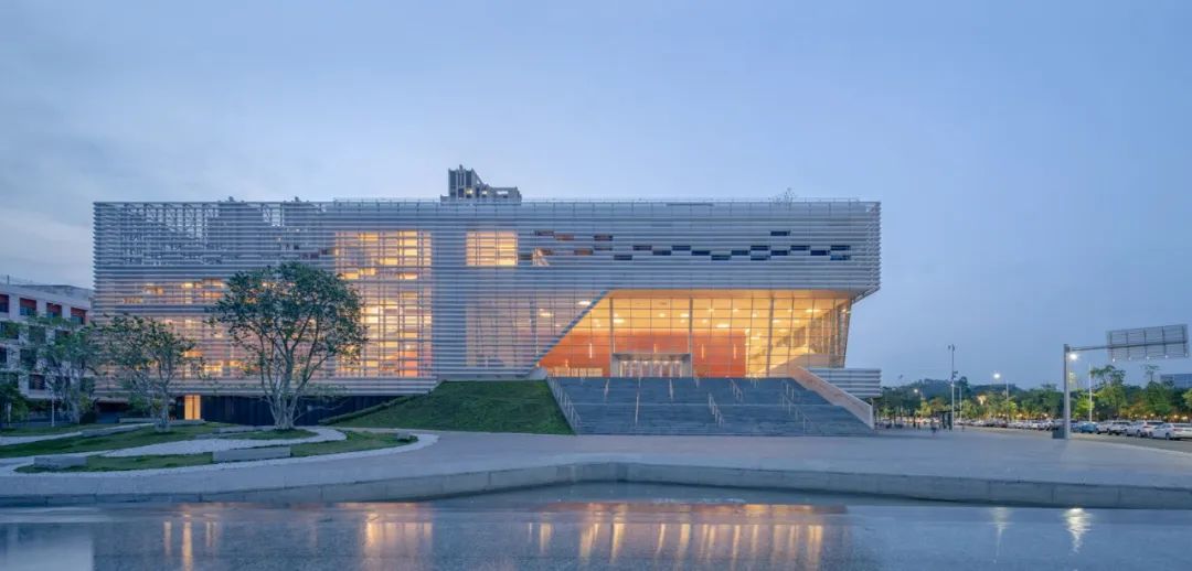 多维城市发展，AUBE欧博设计助力打造坪地TOD新地标