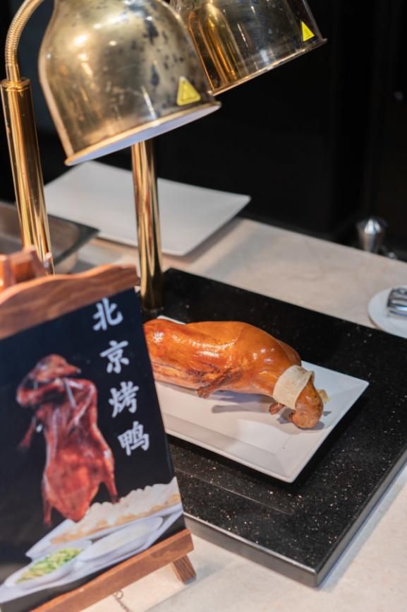 美食与美景并存,美食与美景交相辉映